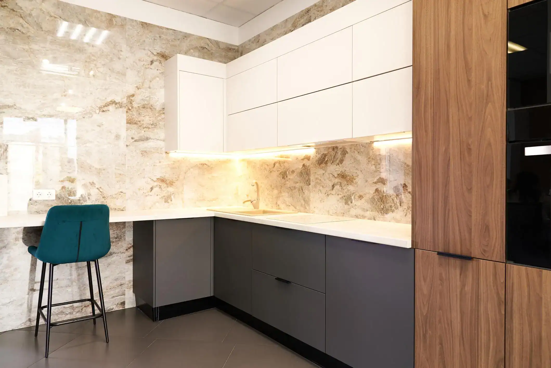 High gloss kitchen cabinet design for apartments and modern homes in Kenya